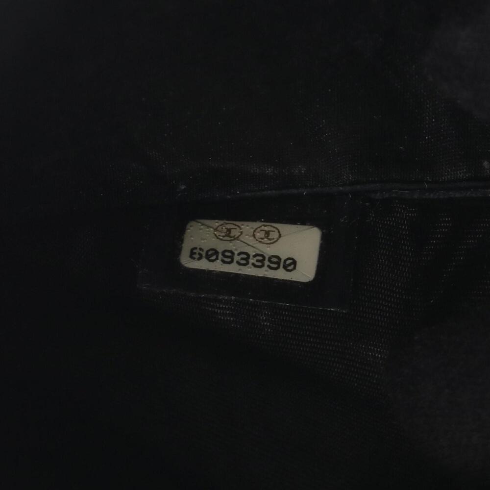 CHANEL Authentic Black Leather Logo Wallet - Picture 6 of 7
